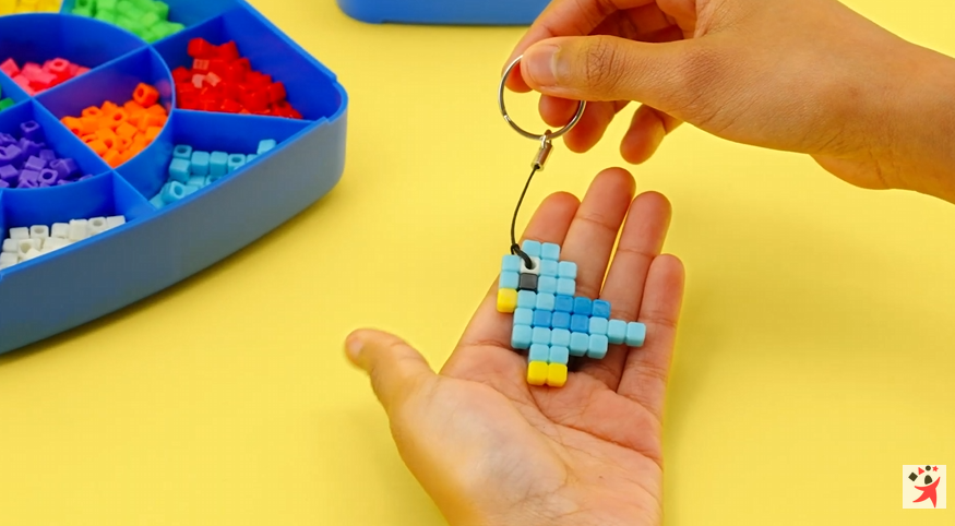 zestaw kreatywny do robienia breloczków